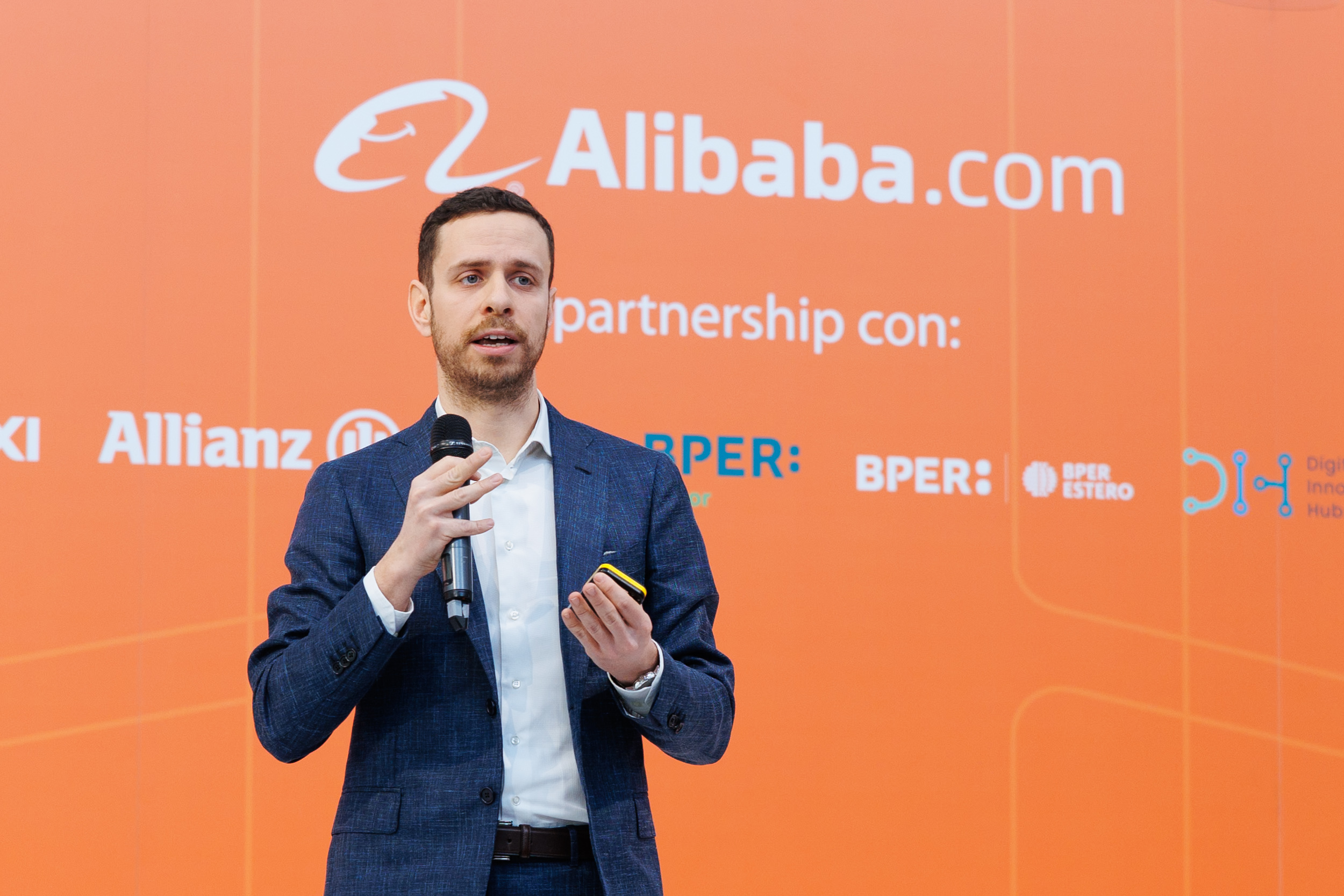 Alibaba: ecco come le PMI italiane possono crescere con i nuovi strumenti di AI