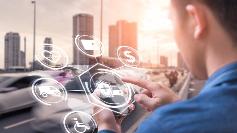 Instant insurance: cos'è, esempi e vantaggi dell'assicurazione istantanea
