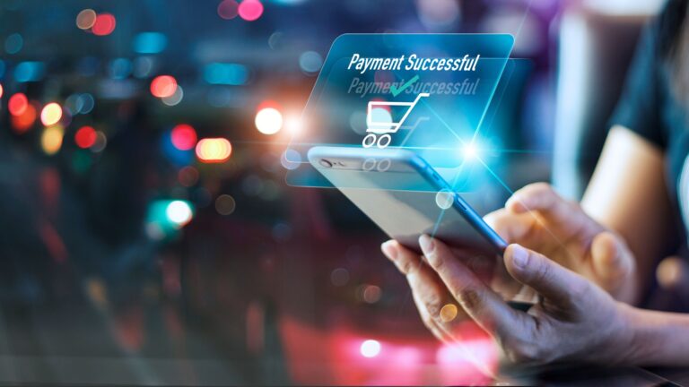 Pagamenti digitali, nel 2021 è crescita record per l’Italia