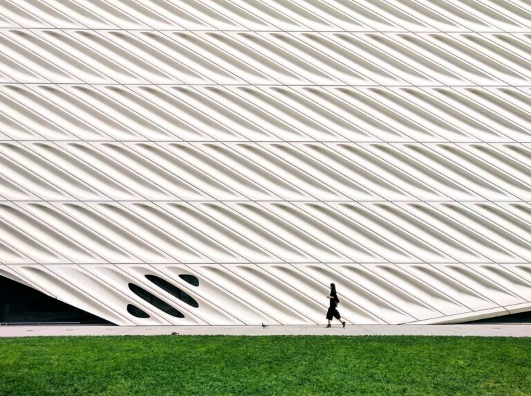 jb-6xiIXKFvjh4-unsplash-scaled