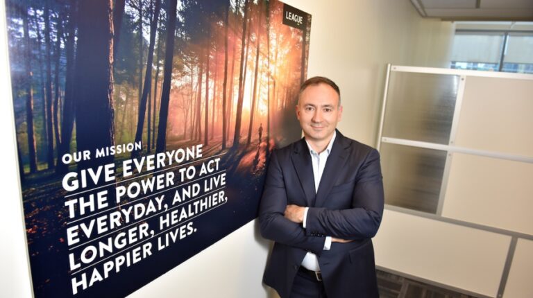 michael-serbinis-160624160018