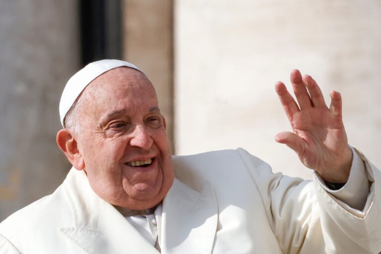 Papa Francesco, la tecnologia e l'intelligenza artificiale: capire e inserirsi nel divenire