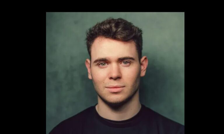 james dacombe di CoMind