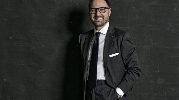 AD Renato Calabrese_LOW