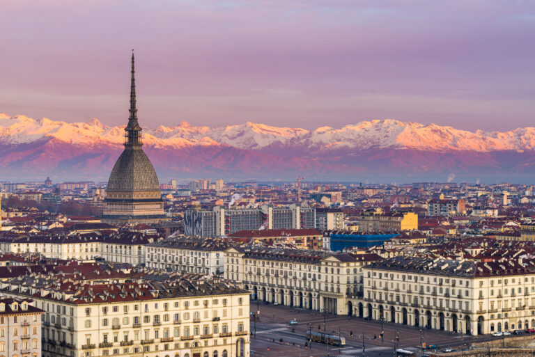 Italia:,Torino,Skyline,(turin,,Italy),,Cityscape,At,Sunrise,With,Details