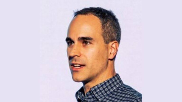 startup ai economyup