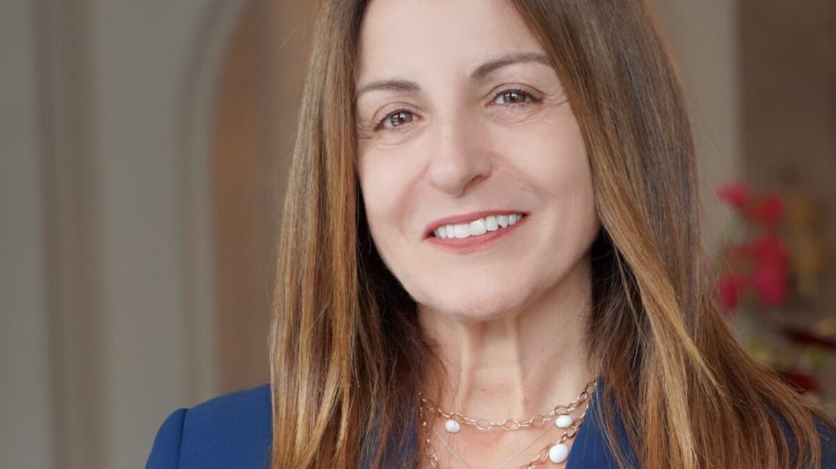 Anna Lambiase CEO IRTop Consulting