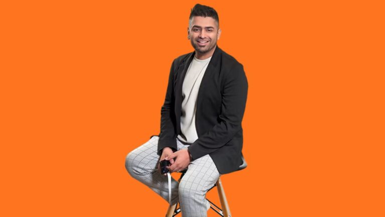 open innovation economyup