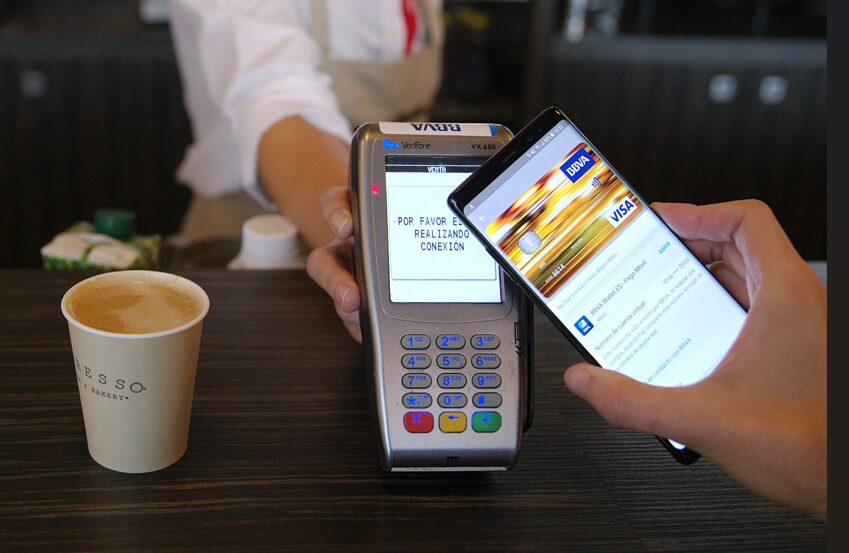 Anticipo dello stipendio con BBVA fono a 5 giorni prima e max 1500 euro